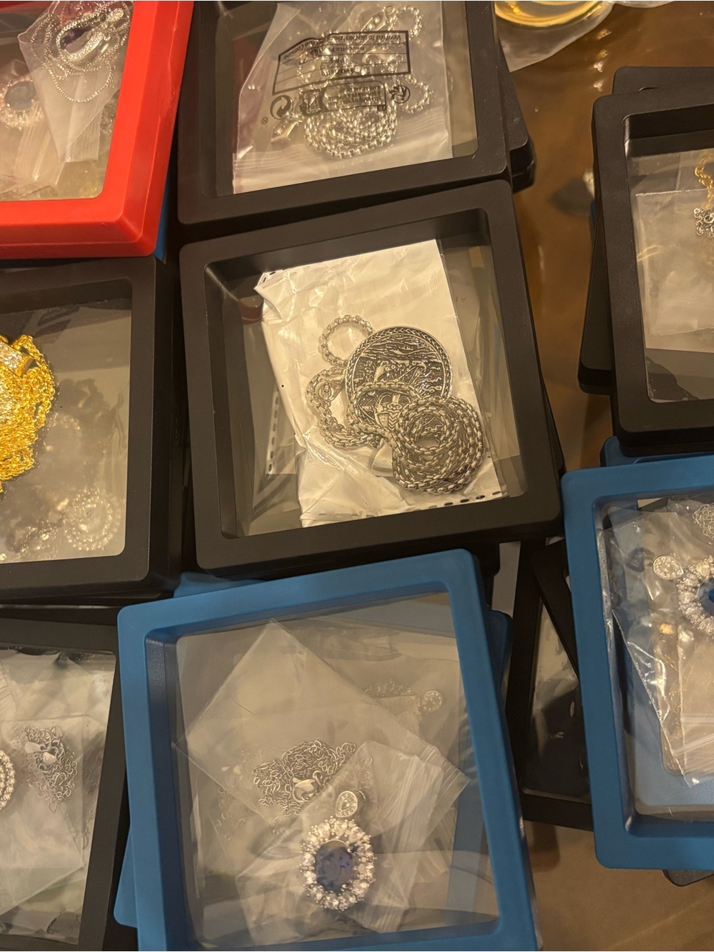 Women and Men Necklaces 10 pcs including case